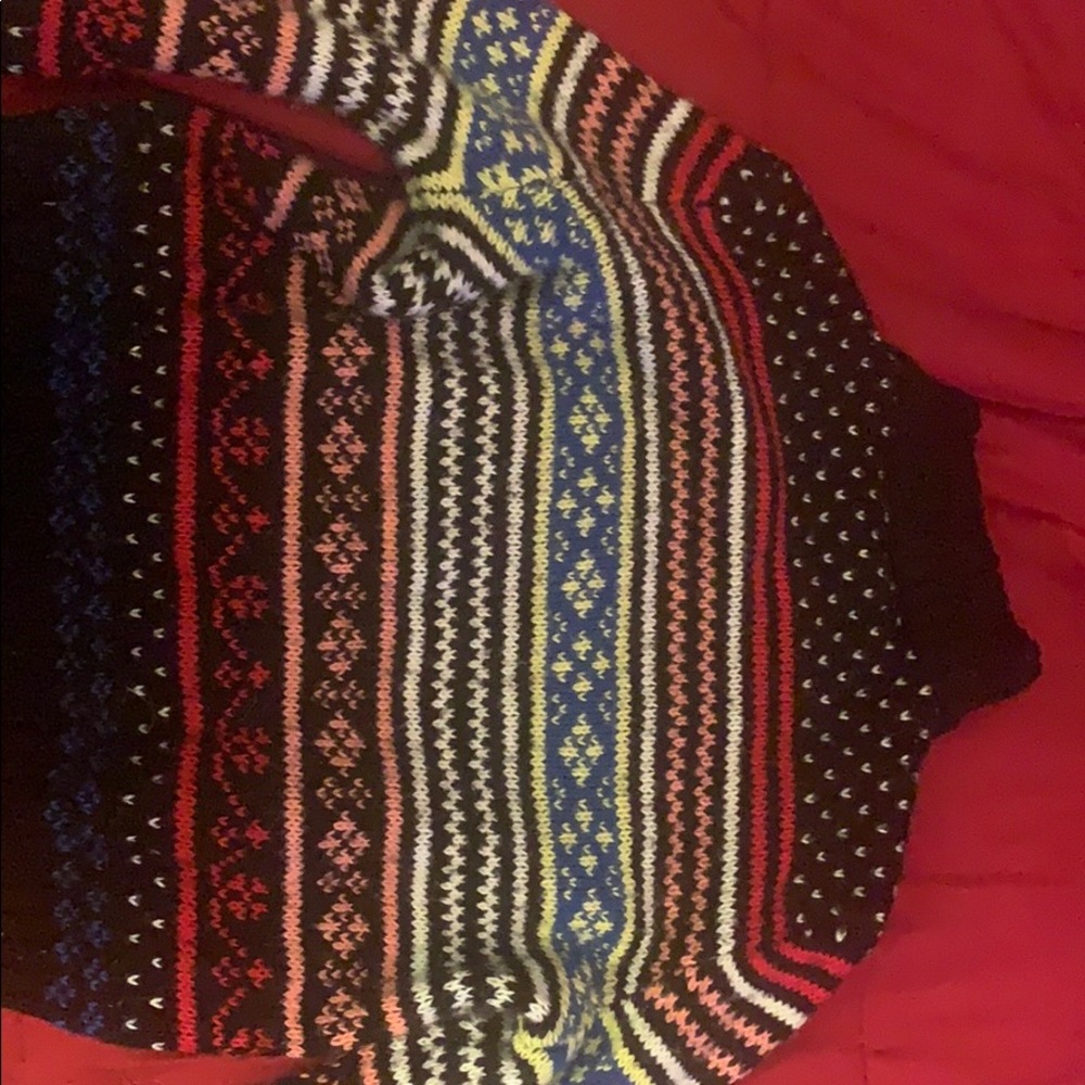 American Eagle sweater